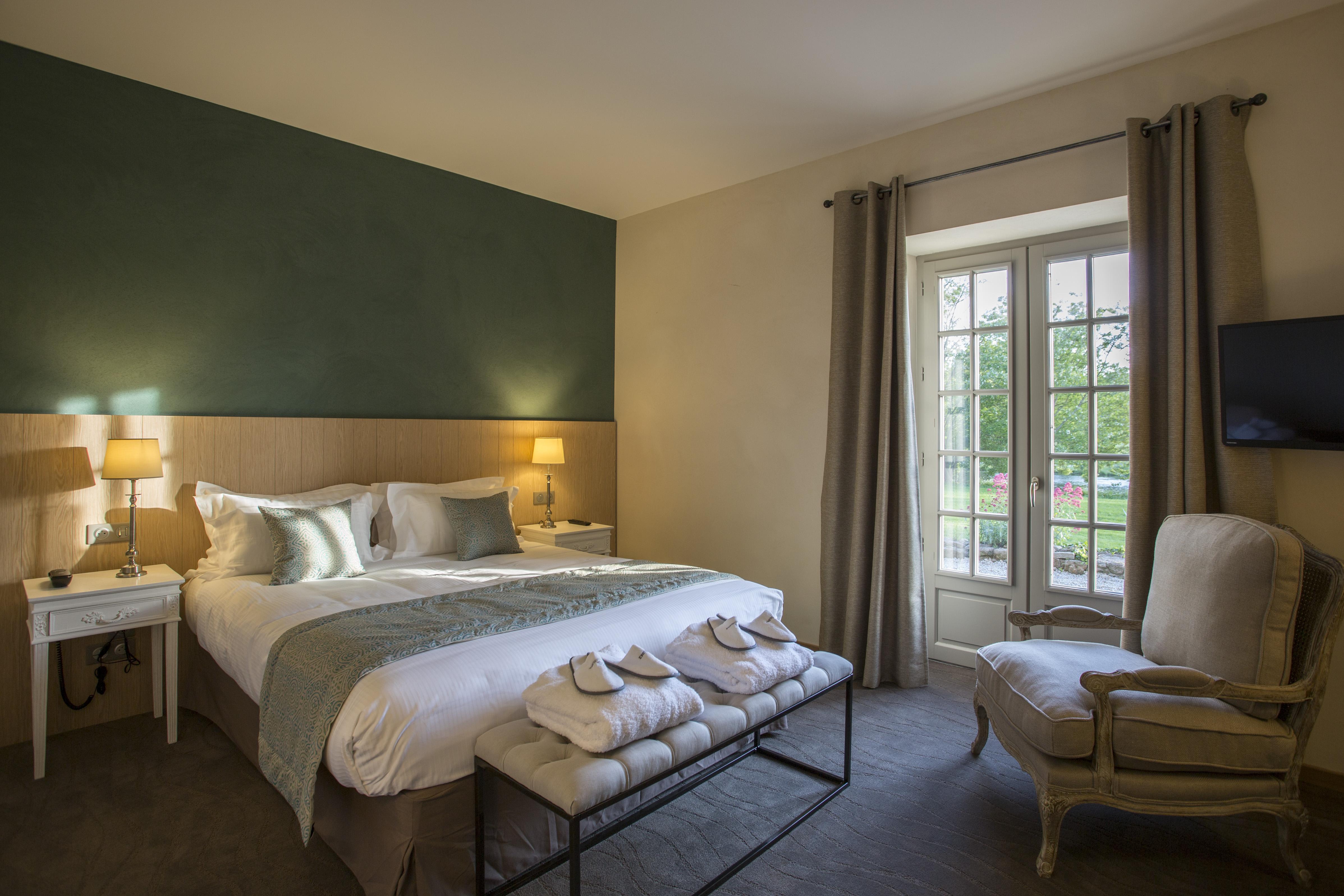 Le Tronchet  Hotel De L'Abbaye מראה חיצוני תמונה