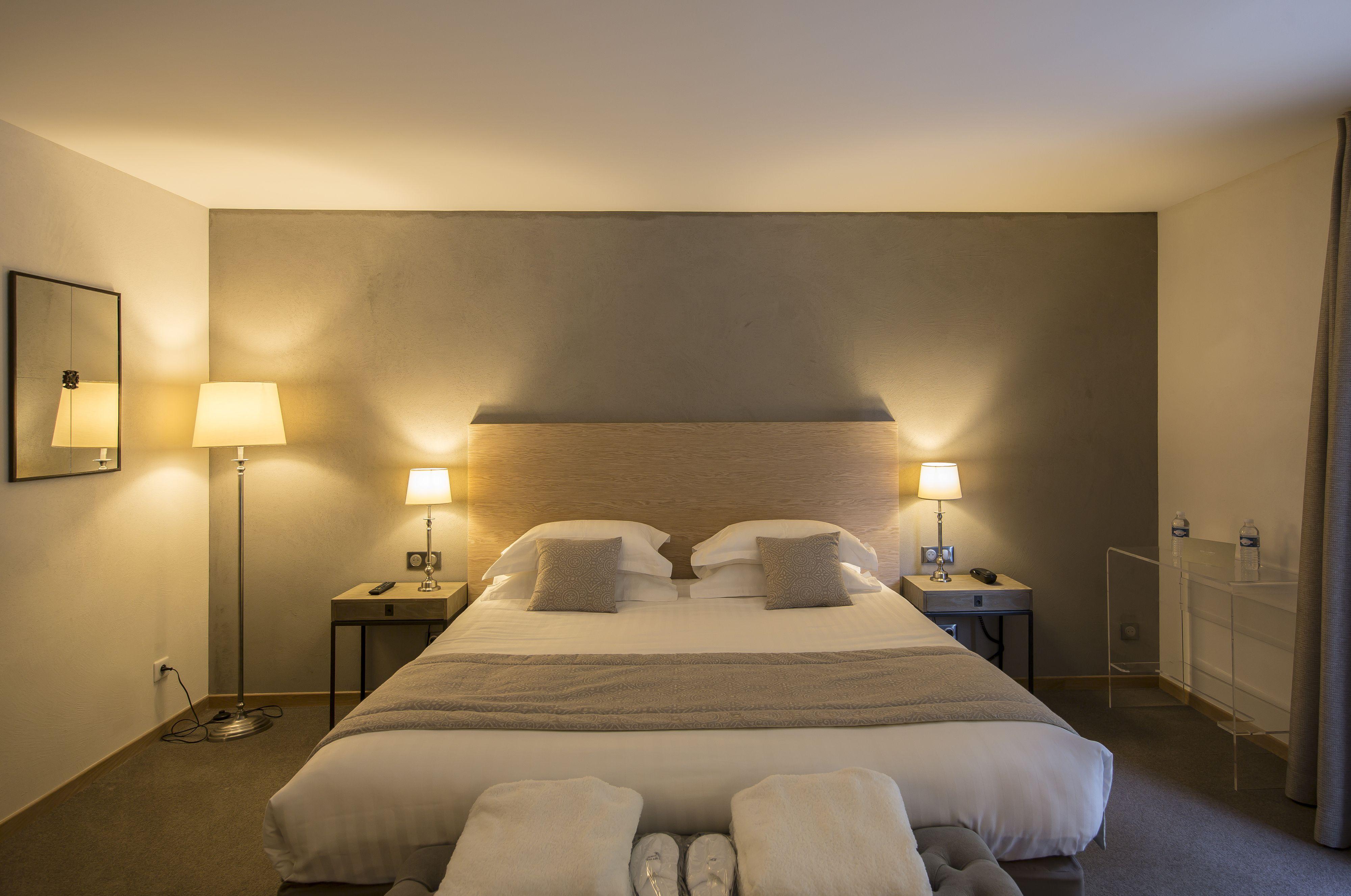 Le Tronchet  Hotel De L'Abbaye מראה חיצוני תמונה