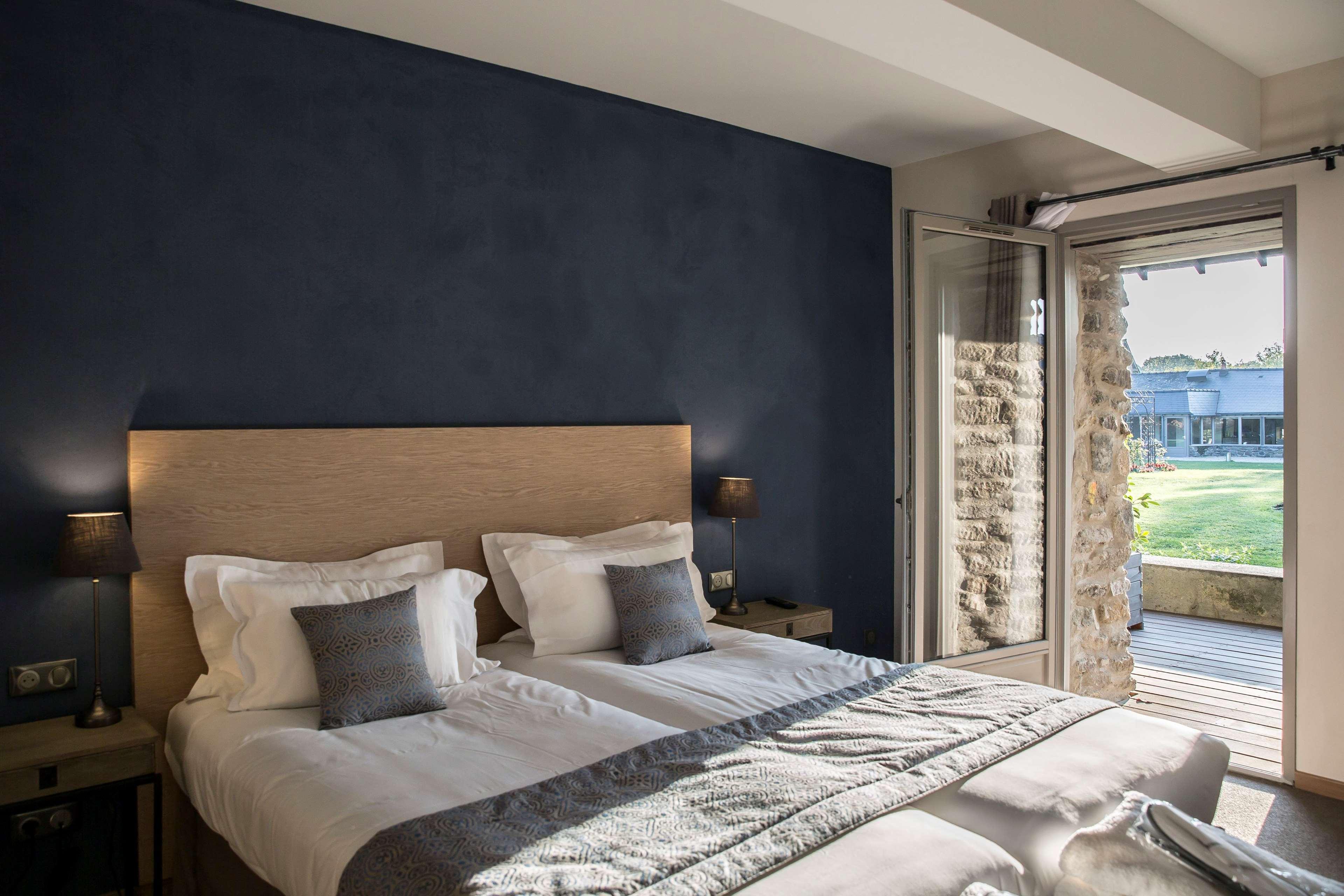 Le Tronchet  Hotel De L'Abbaye מראה חיצוני תמונה